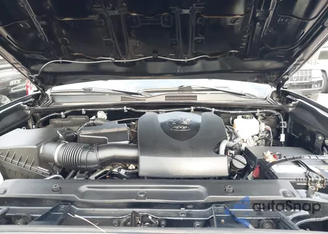 2020 Toyota Tacoma Trd Off-Road z USA, uszkodzony, nr VIN 3TMDZ5BN1LM083209